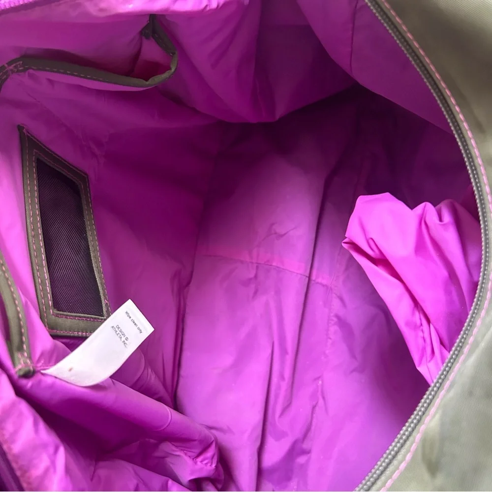 Athleta large travel duffle carry-on bag handles shoulder strap suitcase attach - Picture 8 of 16